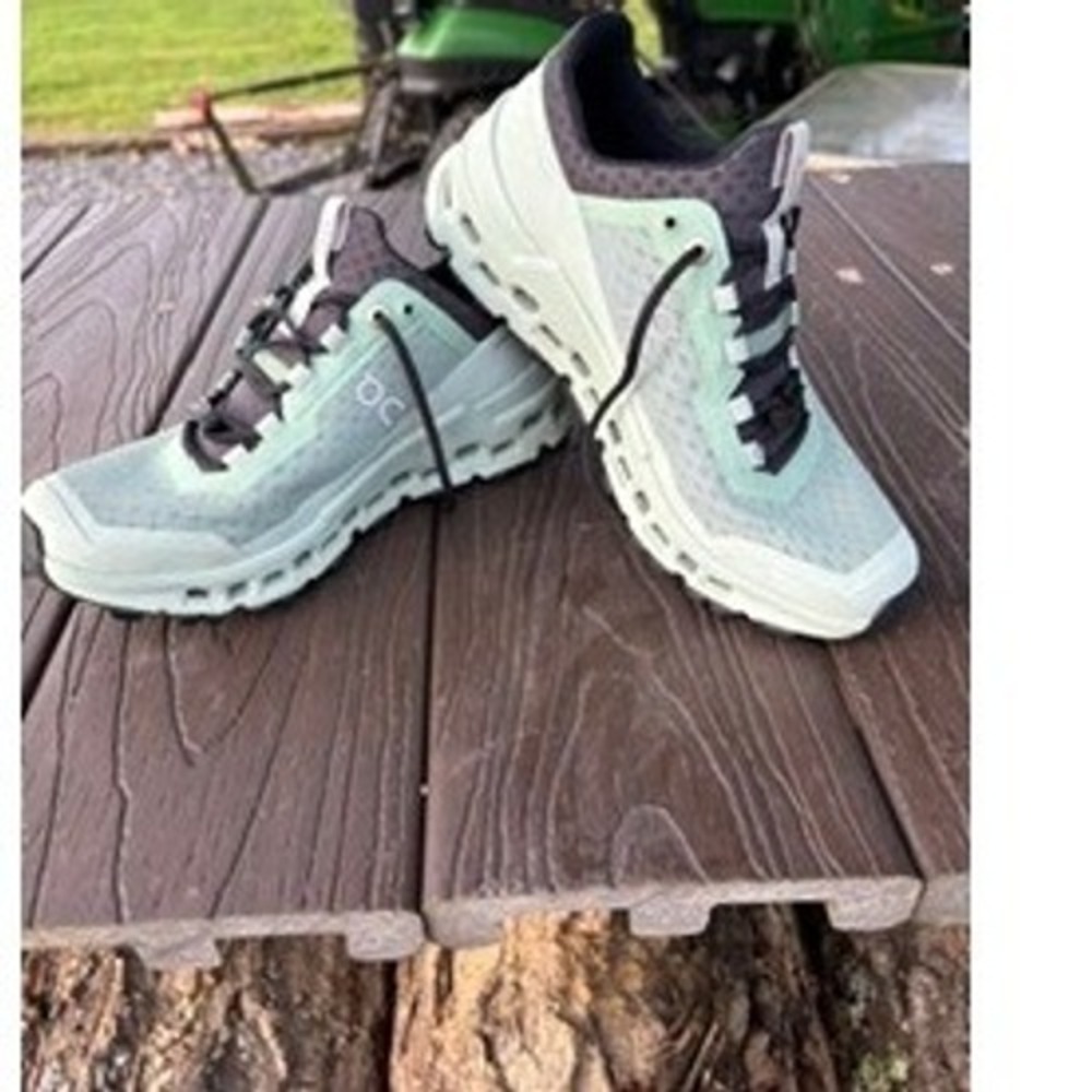 On Cloudultra Women Running Shoes Mint Green Grey Trail Sneakers Size 5.5